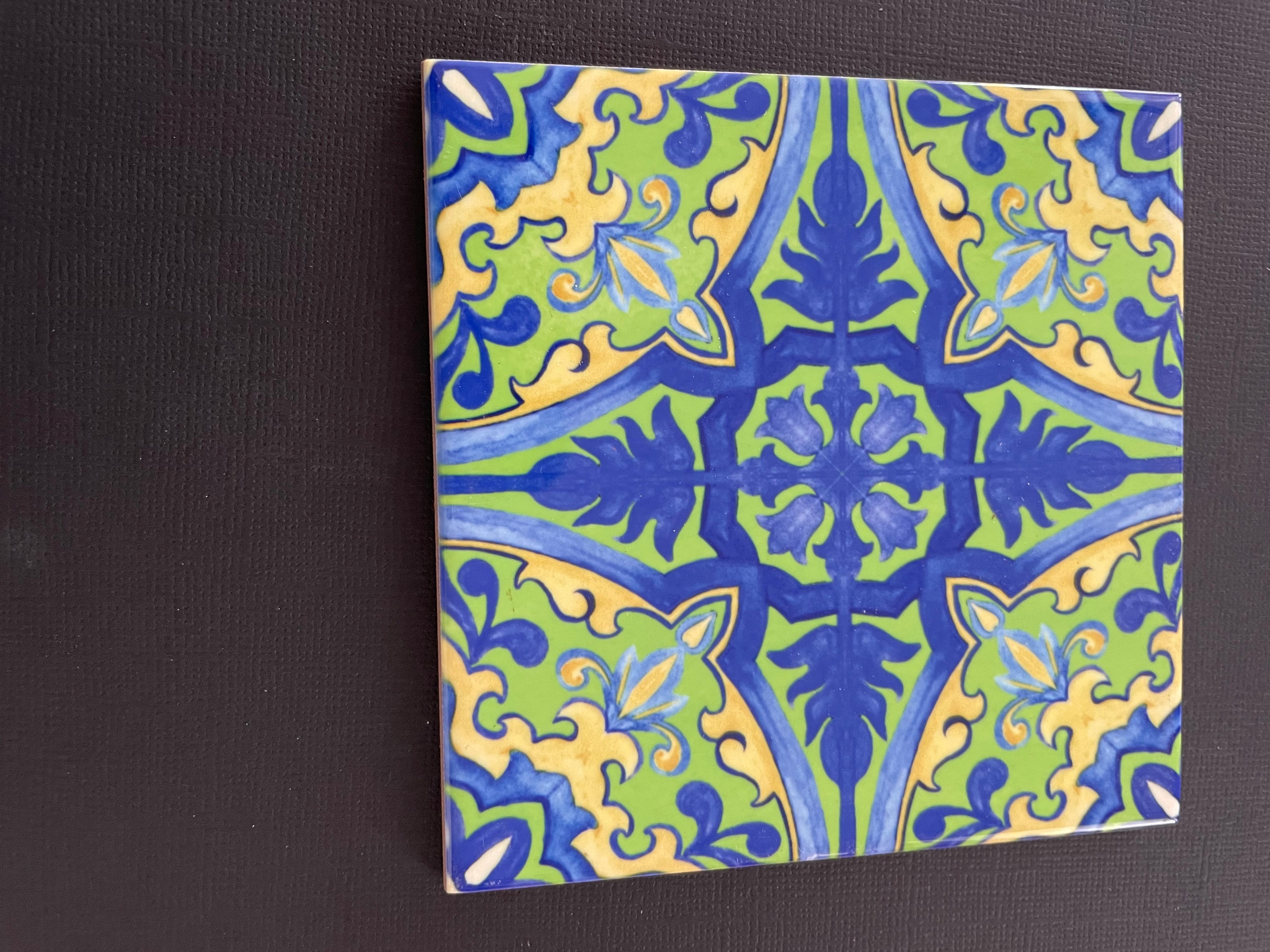 Decorative Tile - Green Blue Filagree