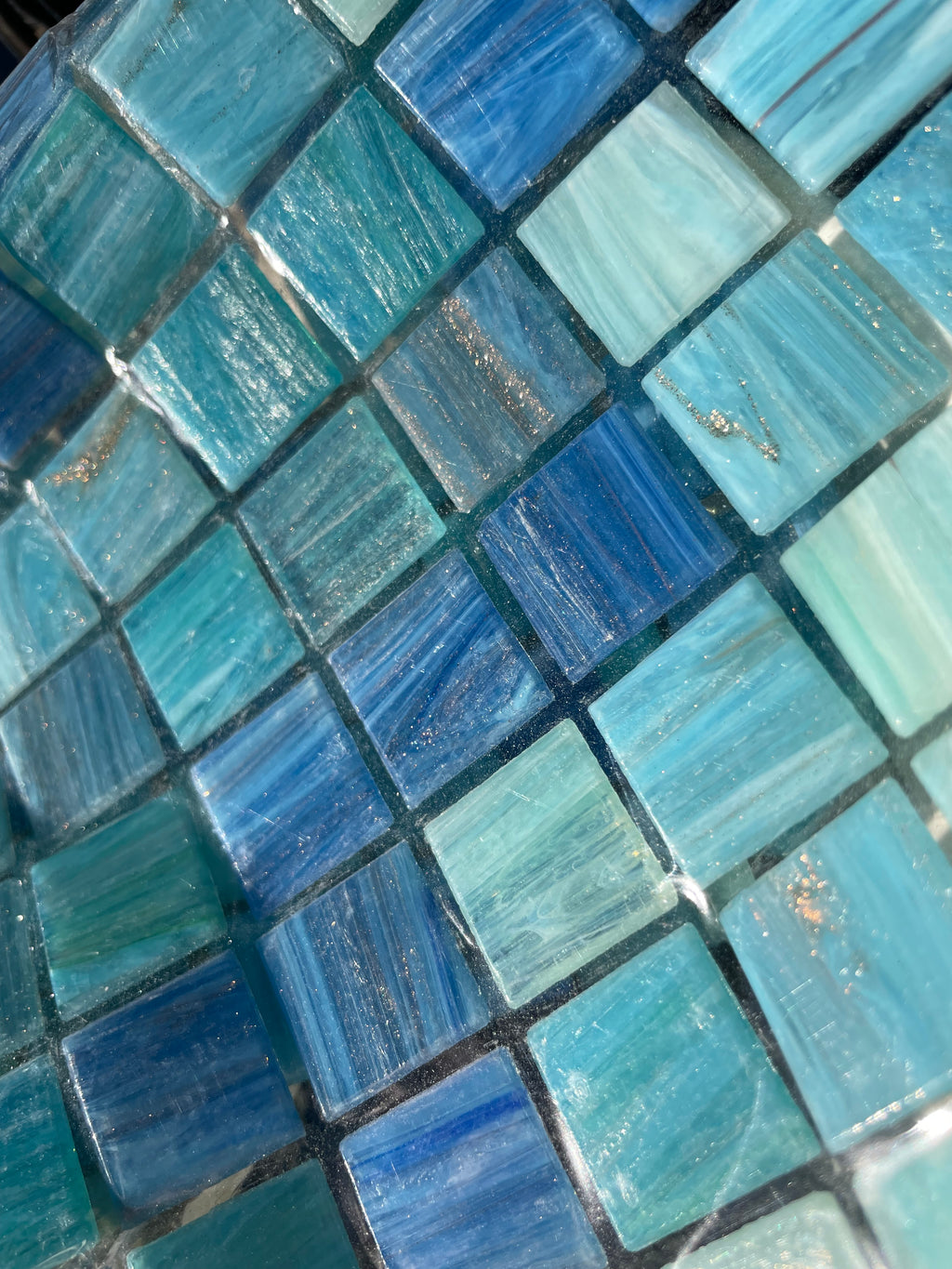 20mm Vitreous Glass Tiles - Fraser Island