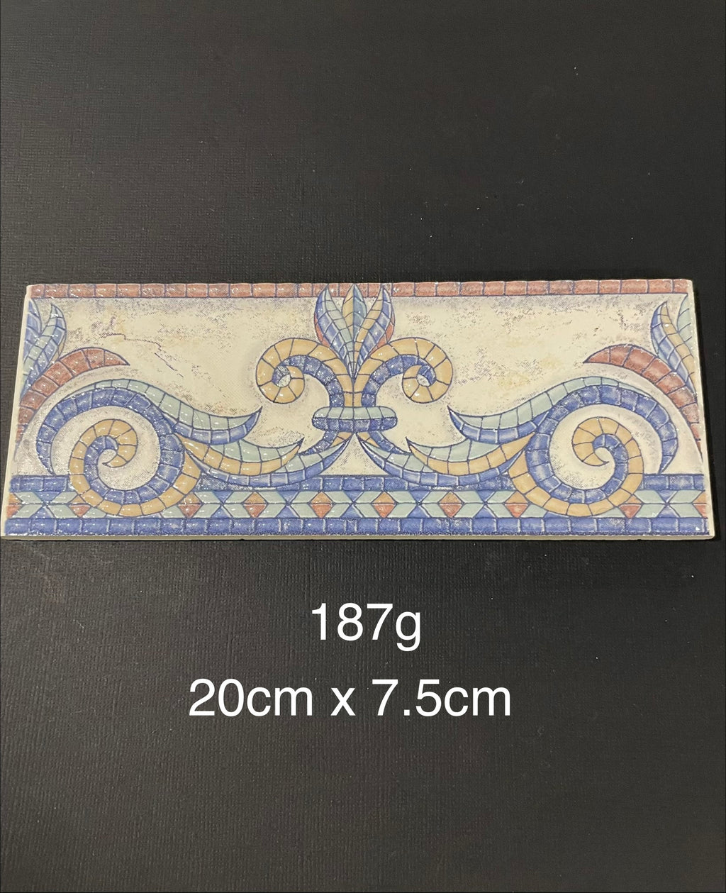 Fleur-De-Lis Tile