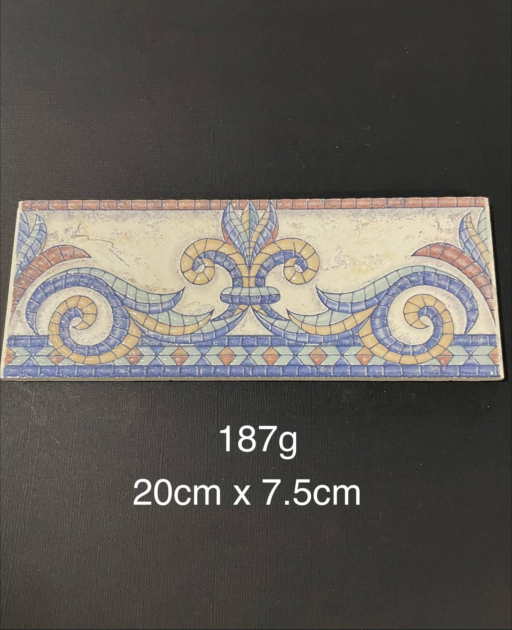 Fleur-De-Lis Tile