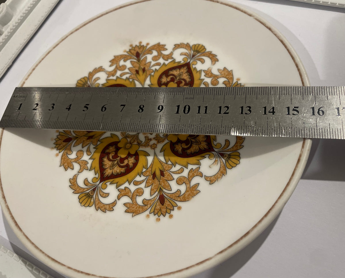 Whole Plate - Vintage Noritake Protea