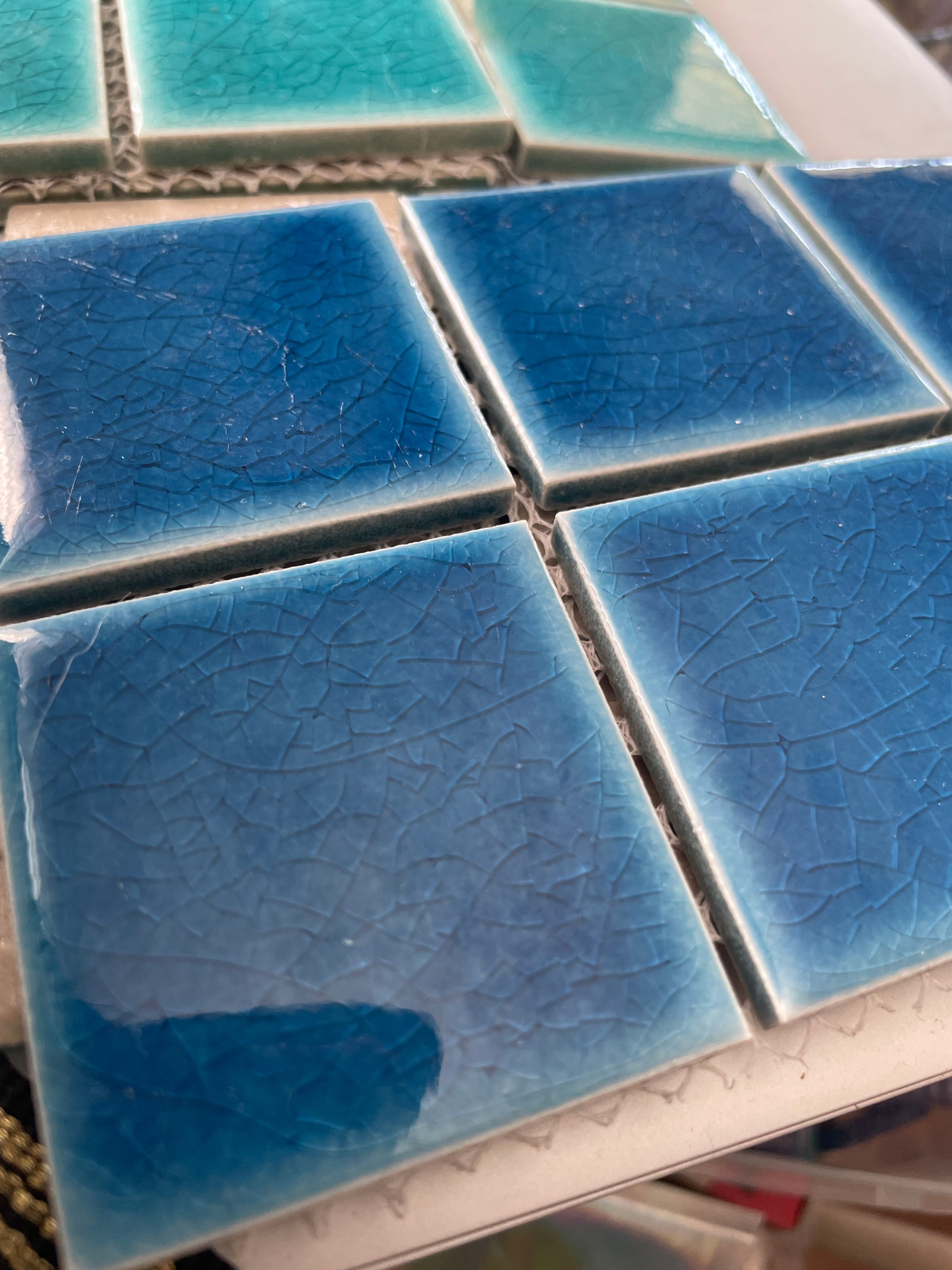 Crackle Gloss Squares - Coral Sea