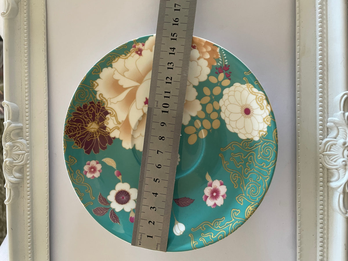 Whole Saucer - Teal Maxwell Williams Kimono