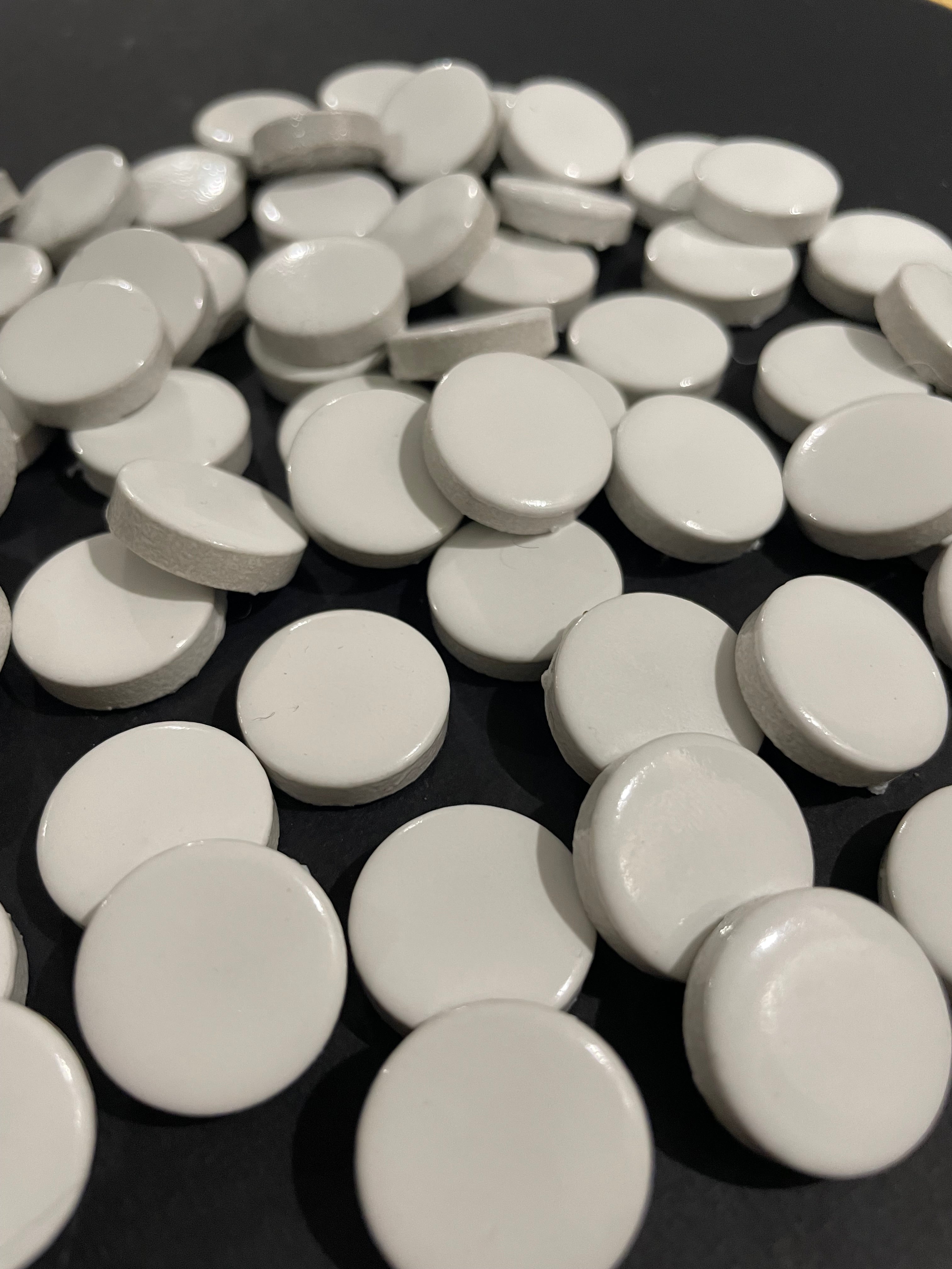Penny Rounds - White
