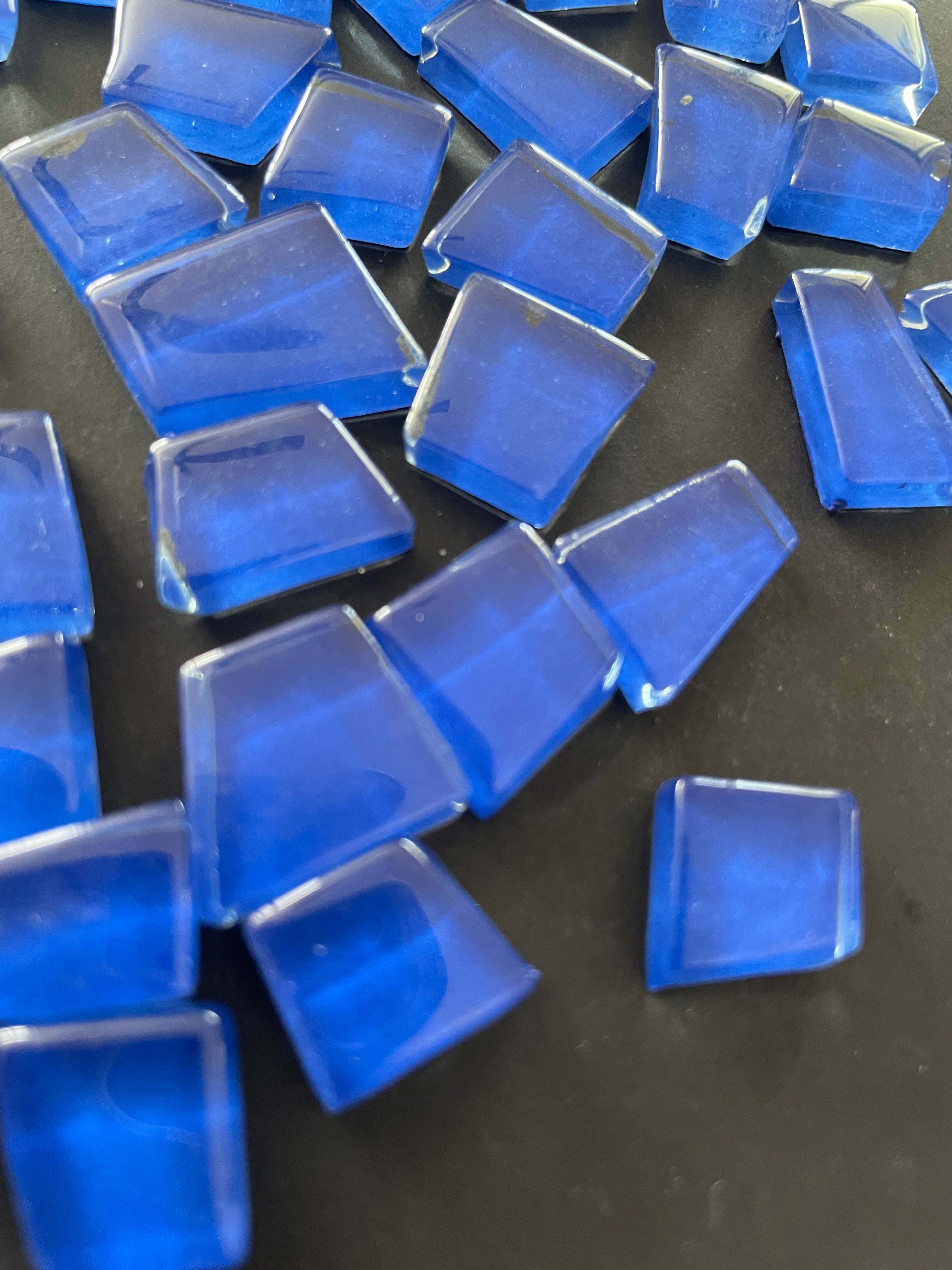 Medium Blue Glass Snippets
