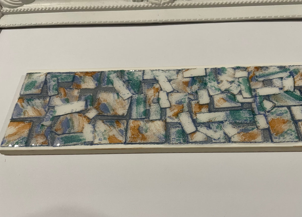 Feature Tile - Abstract