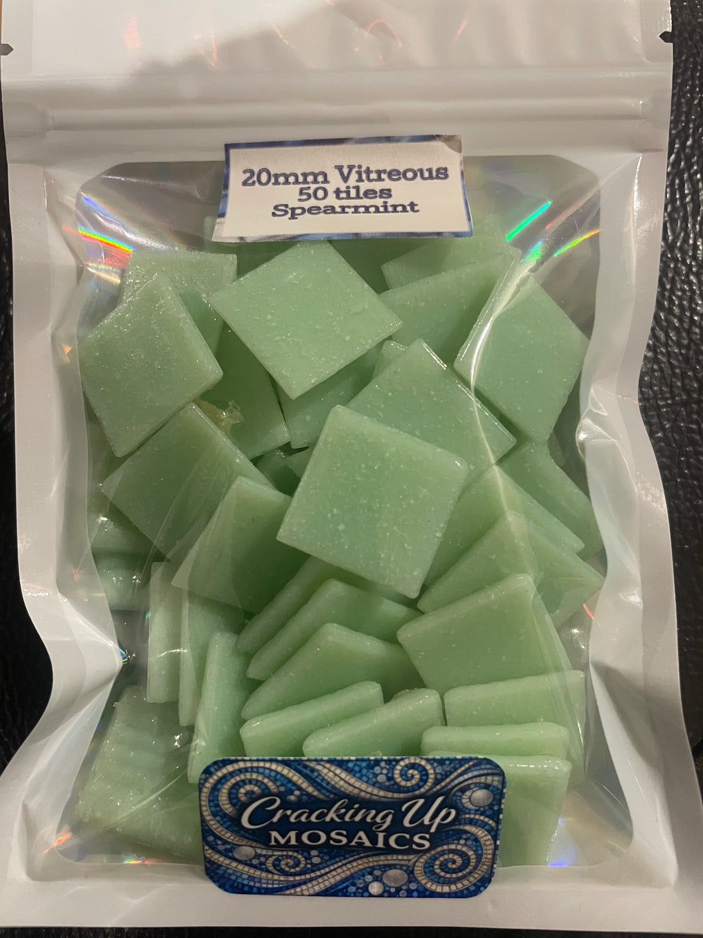 20mm Vitreous Glass Squares - Spearmint