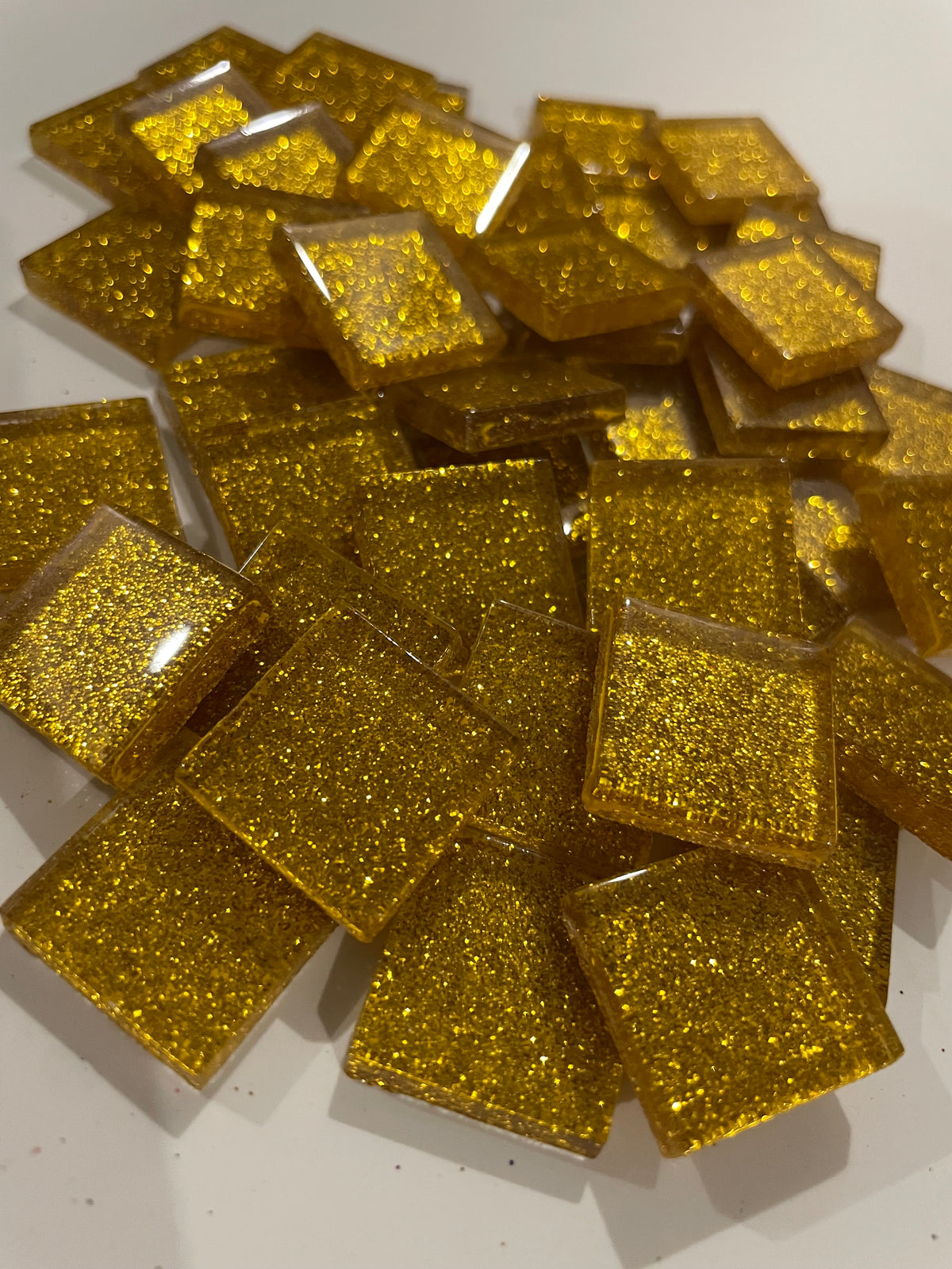 Glitter Glass Tiles - Golden Glow