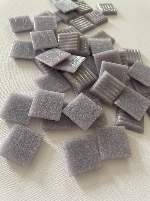 20mm Vitreous Glass Squares - Lilac