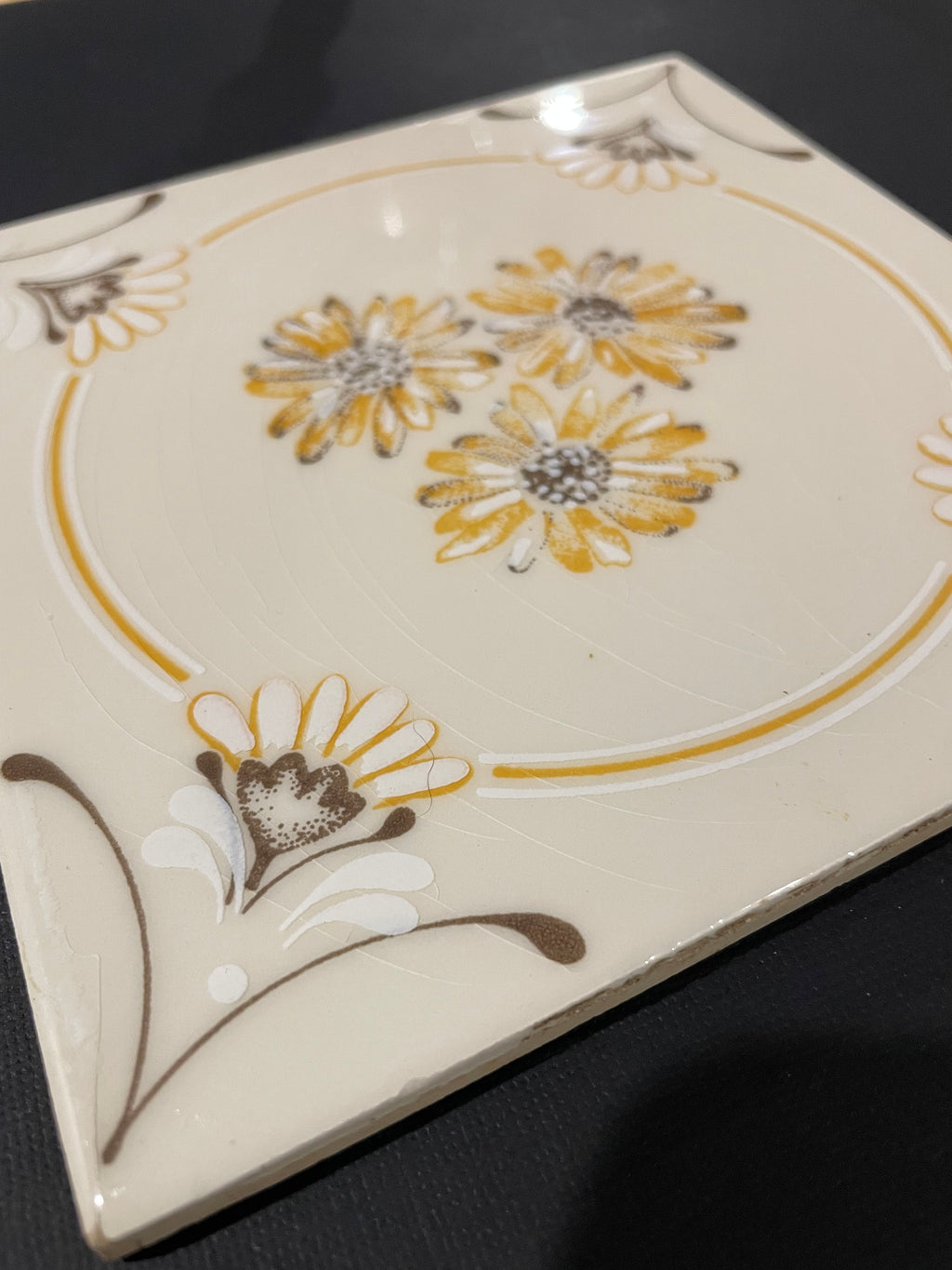 Vintage Floral Tile