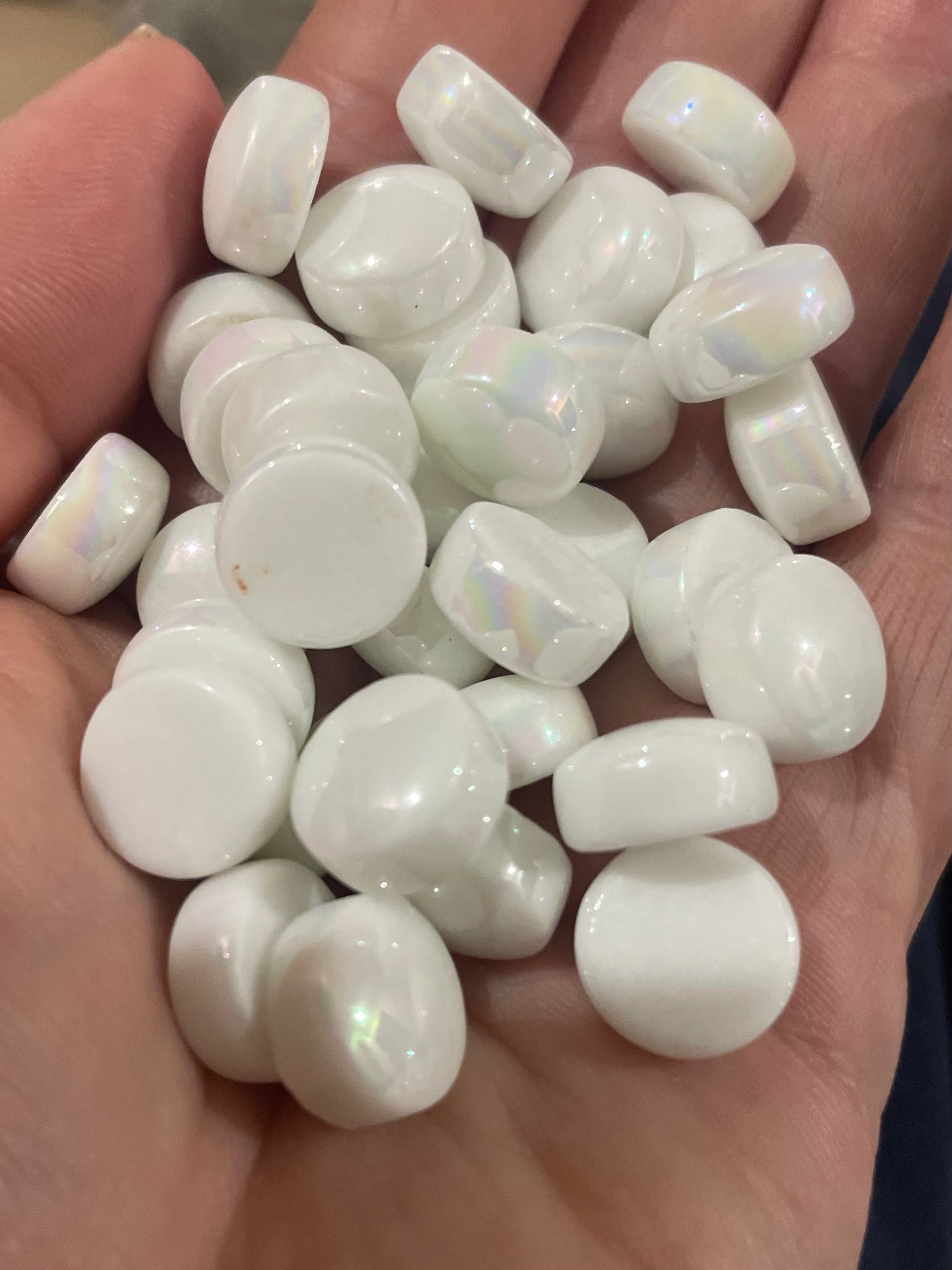 Iridised Domed Rounds - White