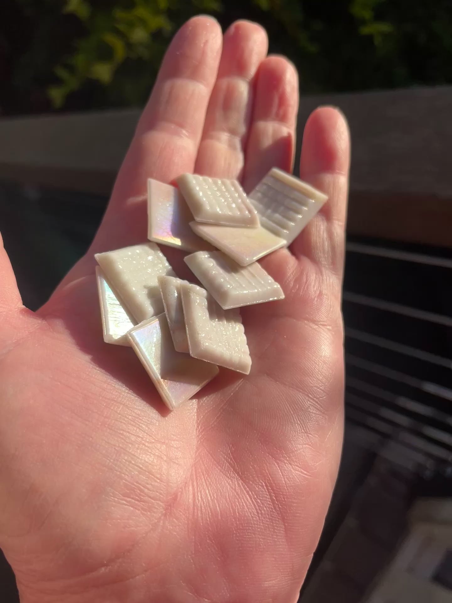 Glass Tiles - 20mm - Lotus